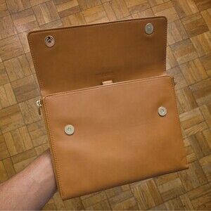 Mark & Graham Brown Clutch Organizer Zip Snap Closure Pockets White Interior